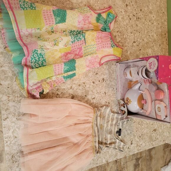 BUNDLE - Girls Dresses with Tulle  and NEW Disney Princess Tea Set - Size 5 - Picture 8 of 8